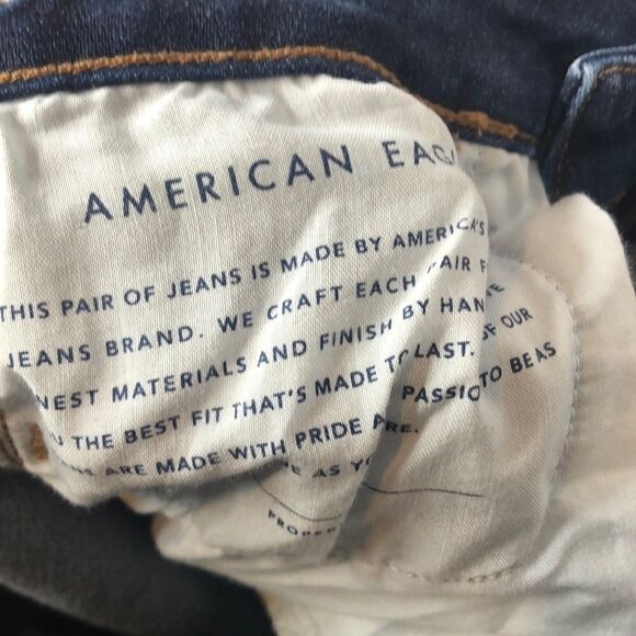 American Eagle Distressed Highest Rise Jeans. Sz 0 - Picture 10 of 12